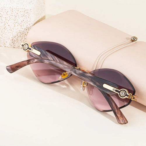 Cannes Cat-Eye Sunglasses